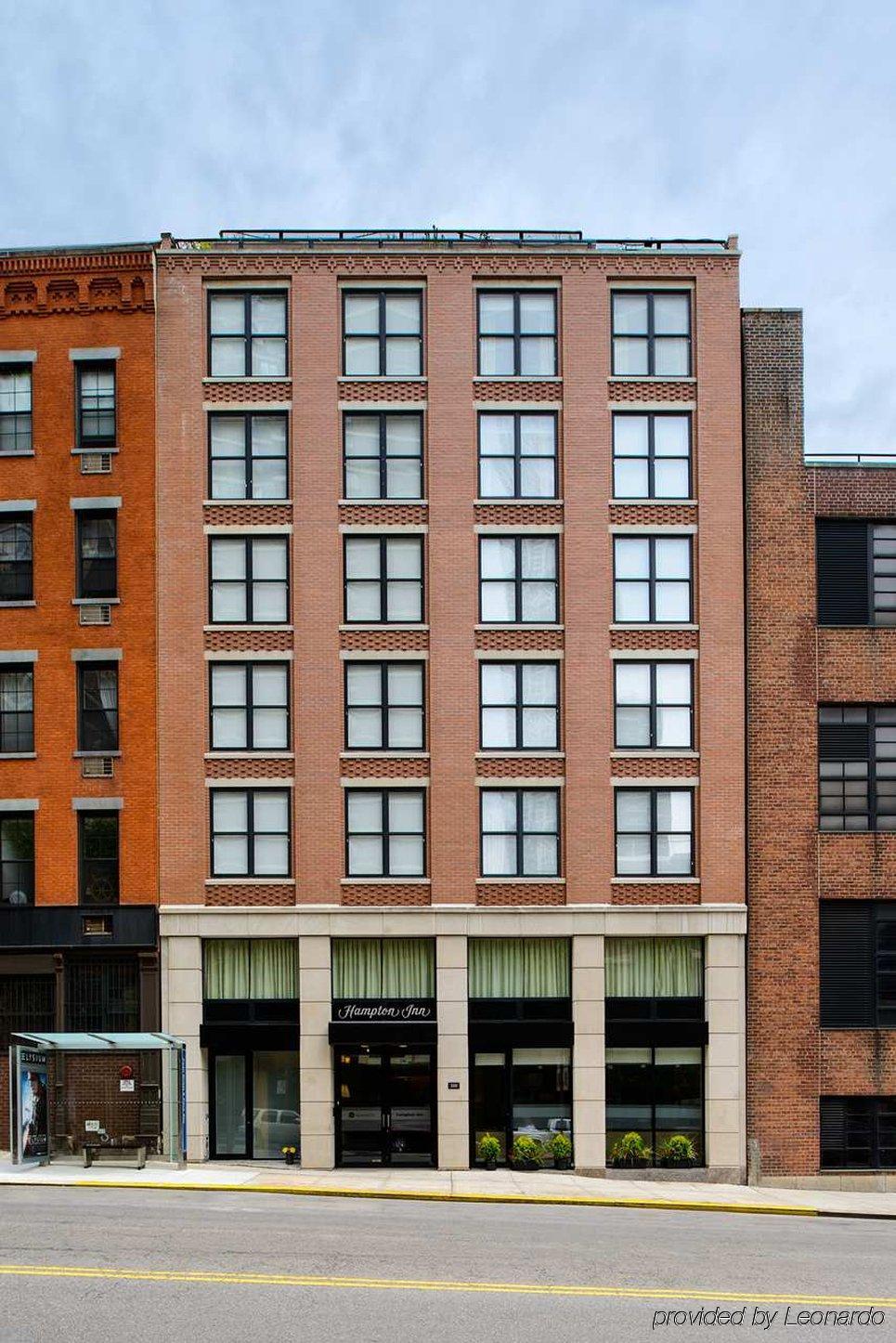 Hampton Inn Seaport Financial District New York Exteriör bild